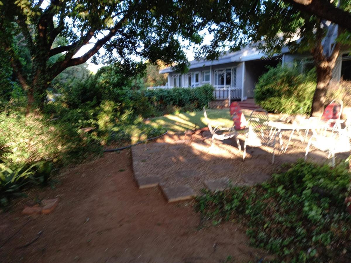Credo Guest House Bloemfontein Luaran gambar